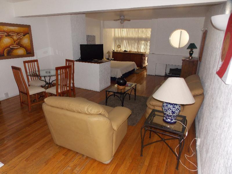 Steinhaus Suites Hamburgo Meksika Dış mekan fotoğraf